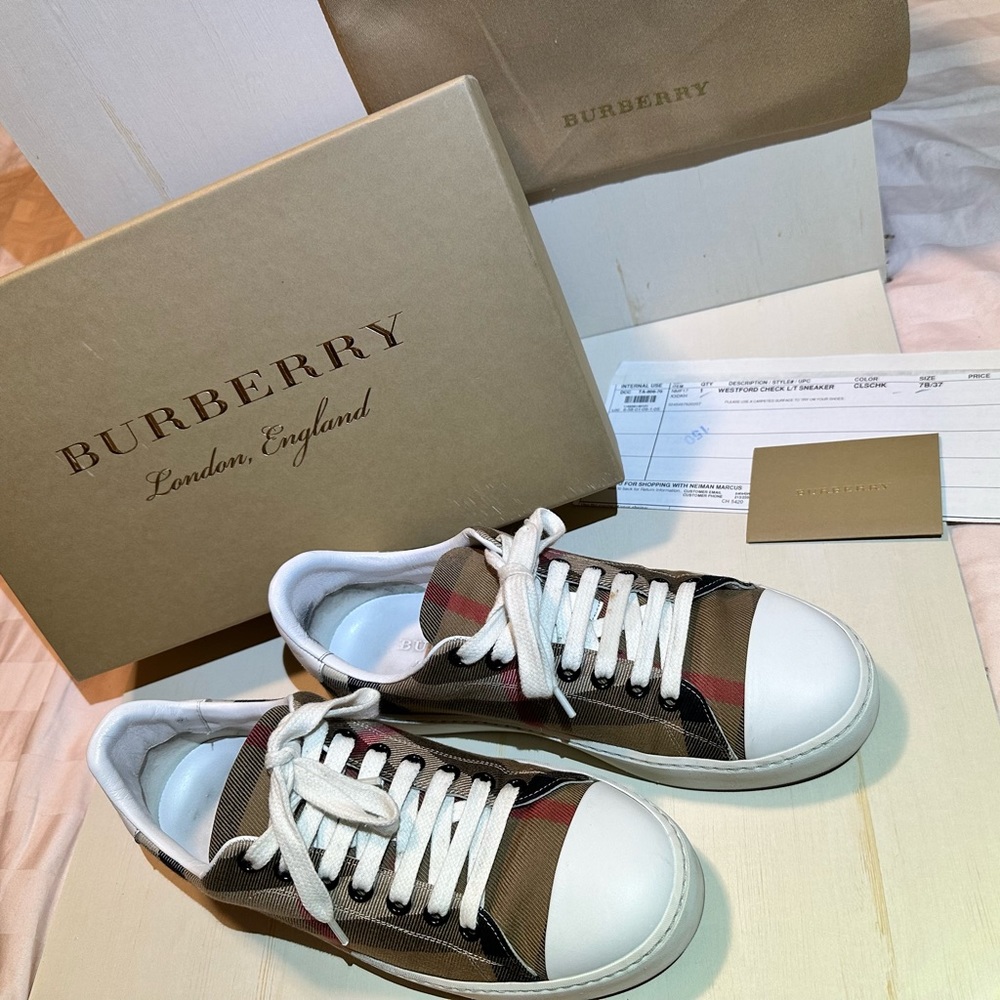 Burberry Westford Check sneakers in size 37